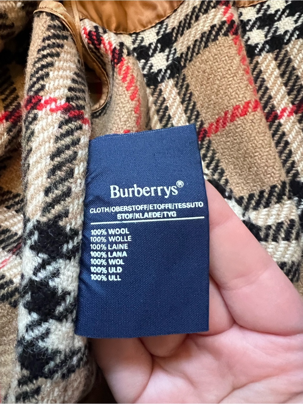 Burberry Beige Trench Coat with removable wool Nova Check Collar and Lining - Picture 7 of 15
